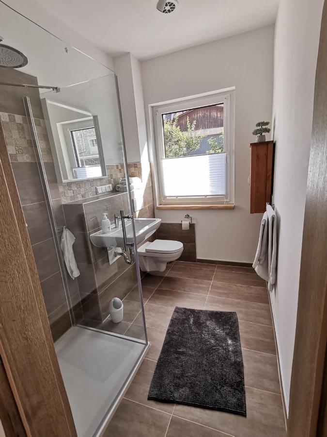 Sonnenufer Apartment & Moselwein II 베른카슈텔쿠에스 외부 사진